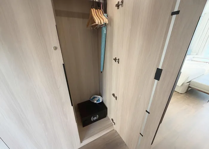 Ho Tai Cac Toa Icon40 - Alacarte - New Life Tower *