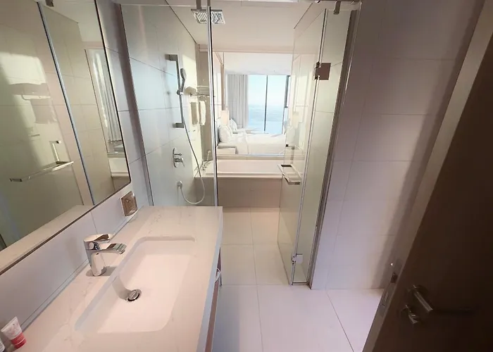 Ho Tai Cac Toa Icon40 - Alacarte - New Life Tower Aparthotel Ha Long